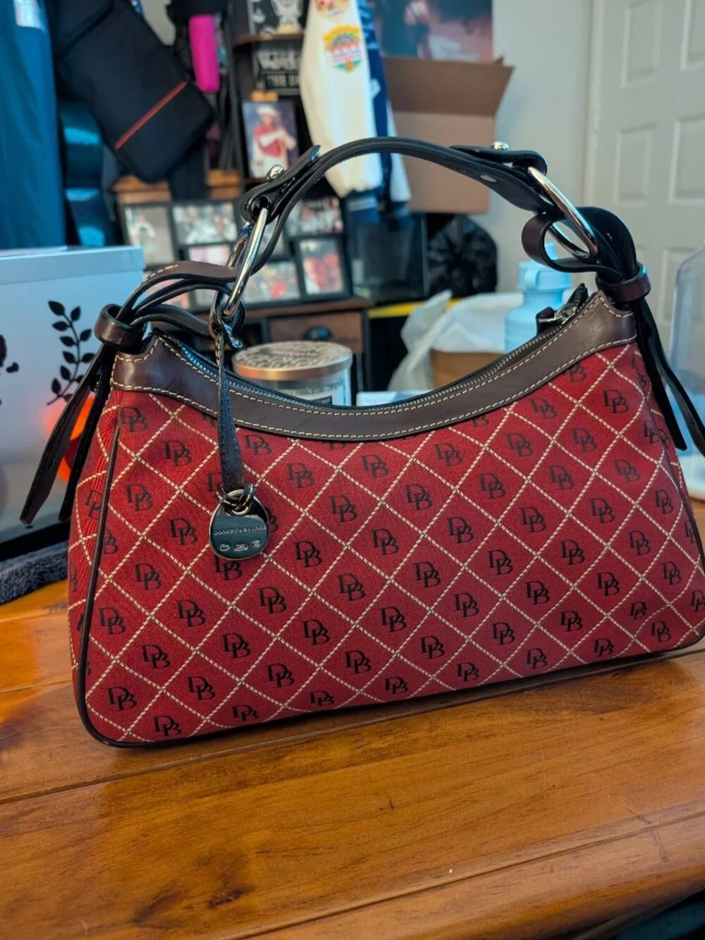 Dooney & Bourke